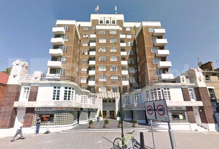 			HEATING and HOT WATER INCLUDED, 1 Bedroom, 1 bath, 1 reception Flat			 The Grampians, Shepherds Bush Road, Shepherds Bush